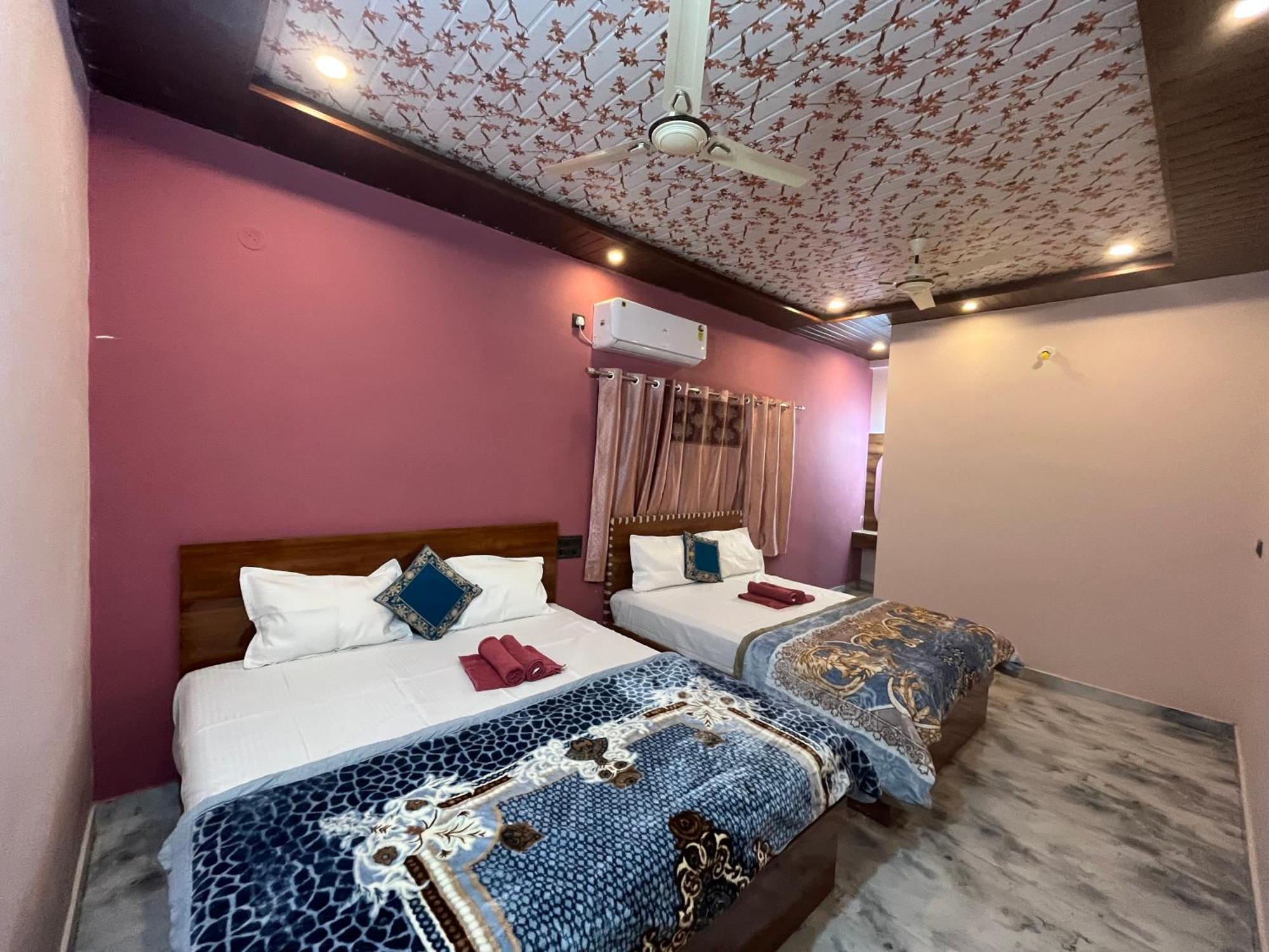 Manoj Homestay Hampi Eksteriør billede