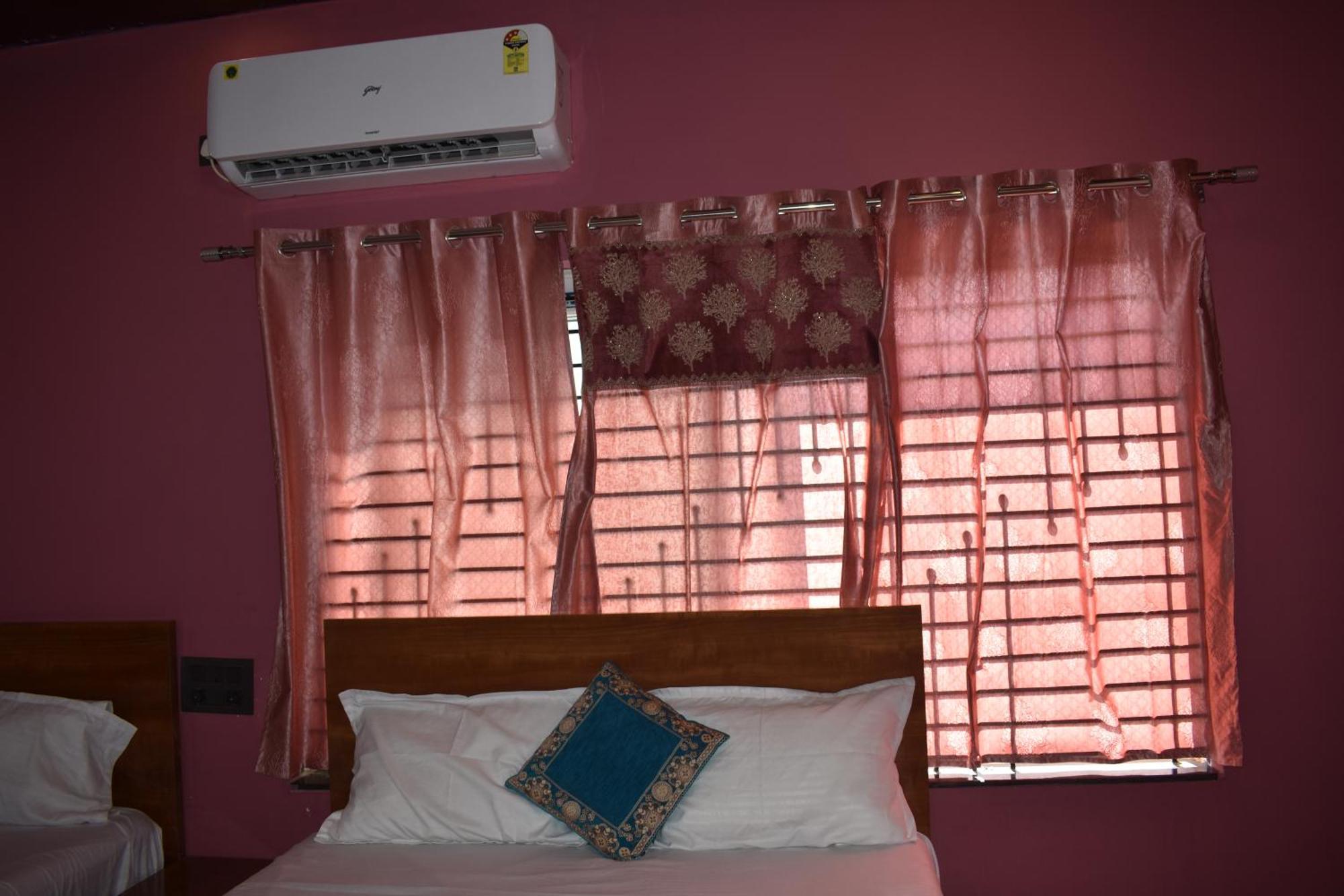 Manoj Homestay Hampi Eksteriør billede